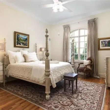 Villa 4bdrm Volta Da Marta